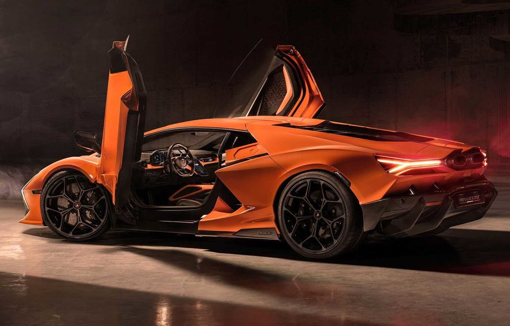 Acesta este Lamborghini Revuelto, urmașul lui Aventador: e un hibrid cu 1.015 CP - Poza 9