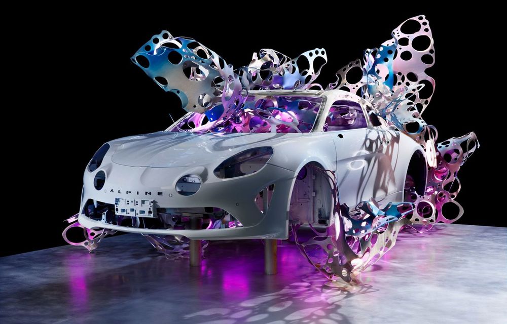 Alpine prezintă noul A110 Metamorphosis, un art car creat de un artist belgian - Poza 1