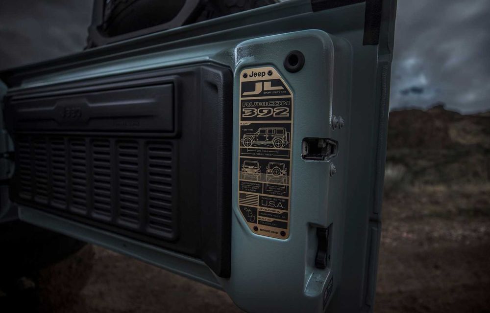 Noul Jeep Wrangler facelift: design nou al grilei, linii de echipare noi și ecran central mai mare - Poza 77