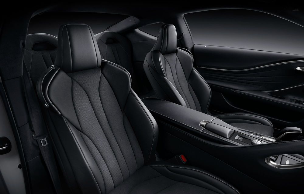 Lexus lansează în Europa noul LC Ultimate Edition: interior albastru și elemente aerodinamice unice - Poza 9