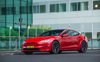 Tesla reduce din nou prețurile modelelor sale în Statele Unite