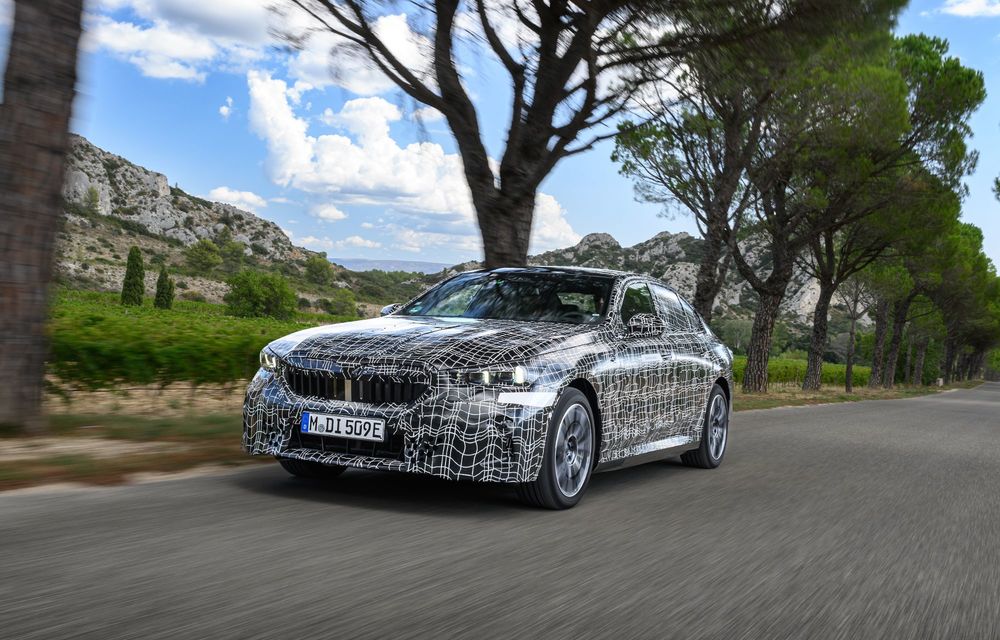 Viitorul BMW Seria 5: imagini noi cu versiunea electrică a sedanului - Poza 5