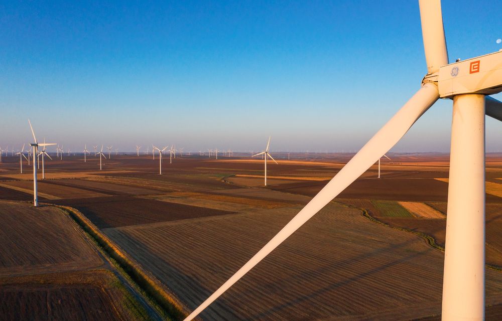 Aventour 2023: Vom gusta energia verde în parcul eolian CEZ România - Poza 8