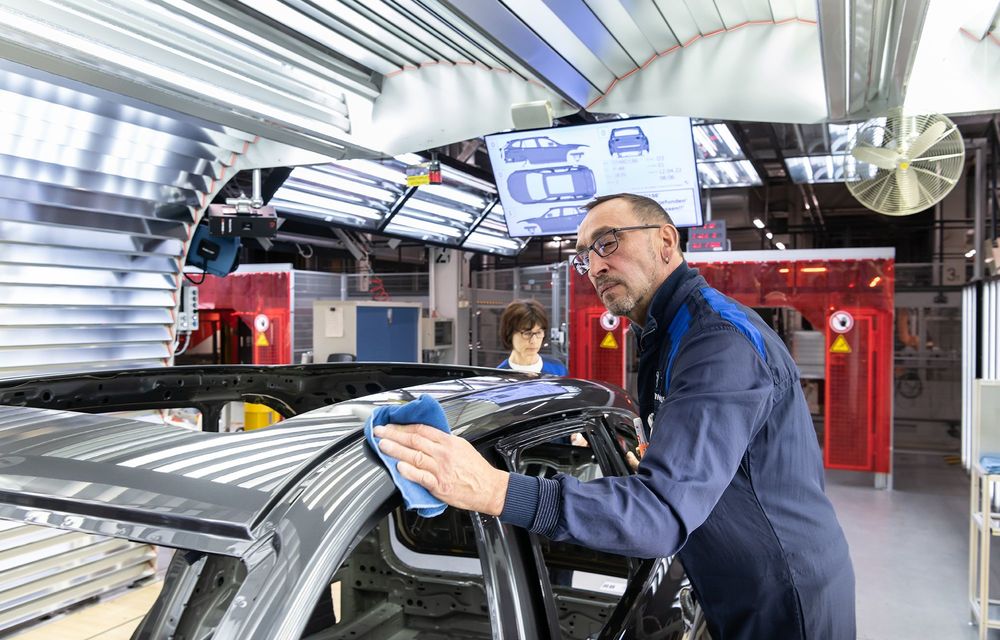 BMW introduce inteligența artificială în uzinele sale. Inspecțiile, realizate de roboți inteligenți - Poza 7