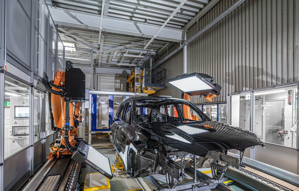 BMW introduce inteligența artificială în uzinele sale. Inspecțiile, realizate de roboți inteligenți - Poza 27