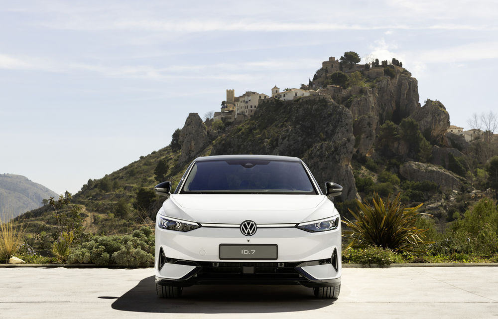 Imagini cu viitorul Volkswagen ID.7 GTX. Rival pentru Tesla Model 3 - Poza 1