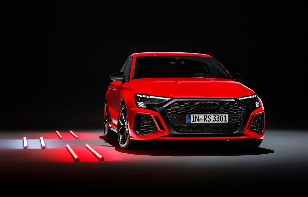 Audi nu va electrifica motorul cu 5 cilindri: se anunță o versiune mai puternică pentru RS3 - Poza 1