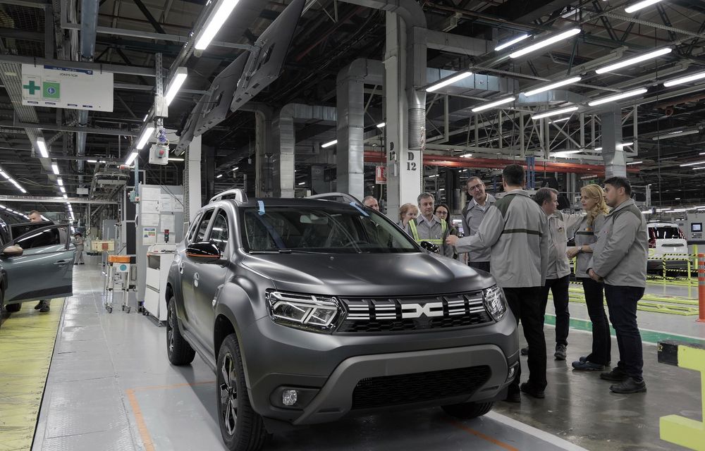 Dacia a schimbat sigla modelelor sale, în toate cele 3 uzine simultan, în 24 de ore - Poza 5