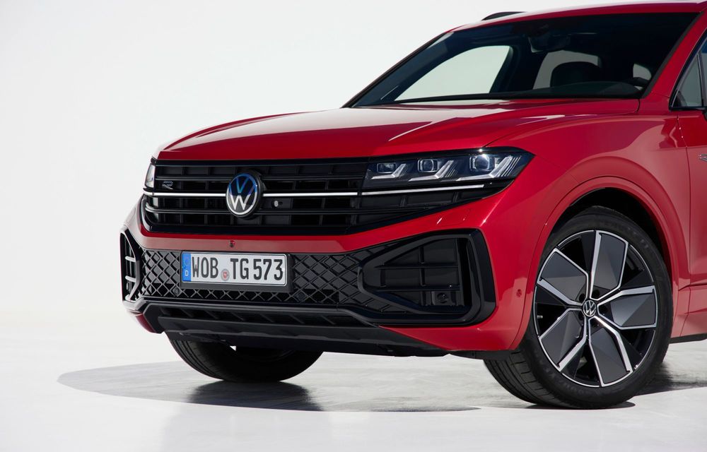 Noul Volkswagen Touareg facelift: faruri noi, motor V6 electrificat și preț de 69.000 de euro - Poza 9