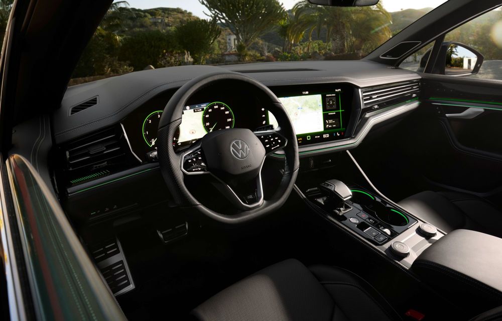 Noul Volkswagen Touareg facelift: faruri noi, motor V6 electrificat și preț de 69.000 de euro - Poza 47