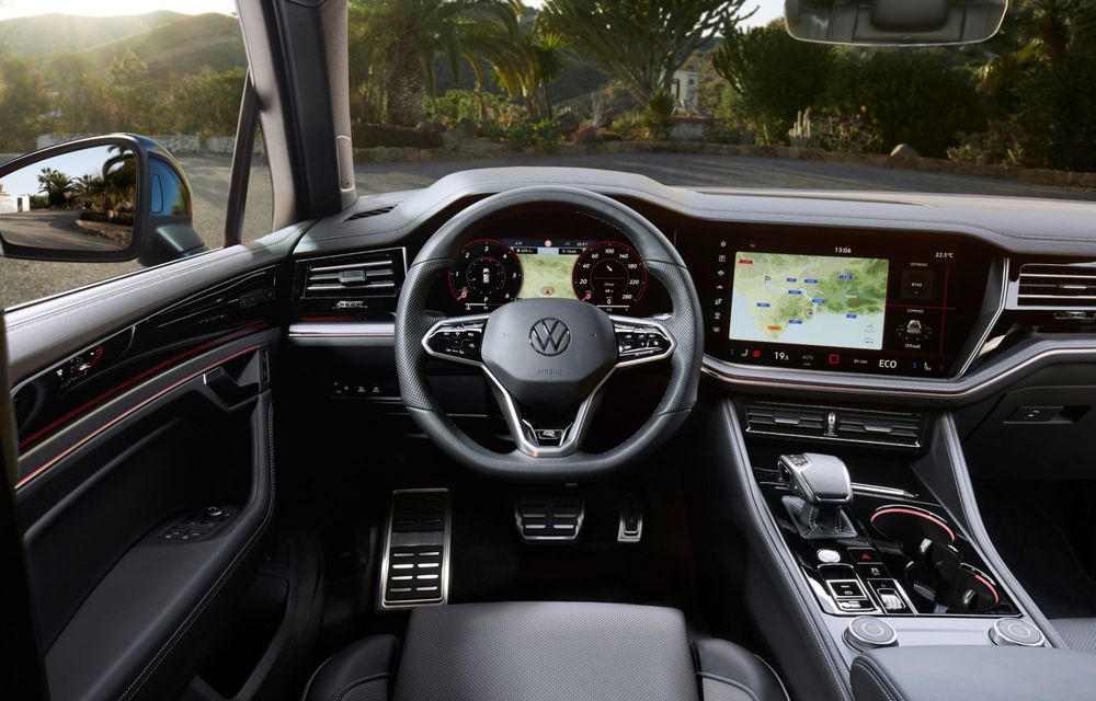 Noul Volkswagen Touareg facelift: faruri noi, motor V6 electrificat și preț de 69.000 de euro - Poza 55