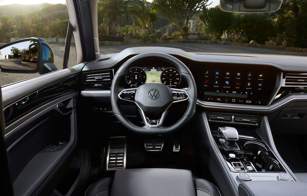 Noul Volkswagen Touareg facelift: faruri noi, motor V6 electrificat și preț de 69.000 de euro - Poza 58