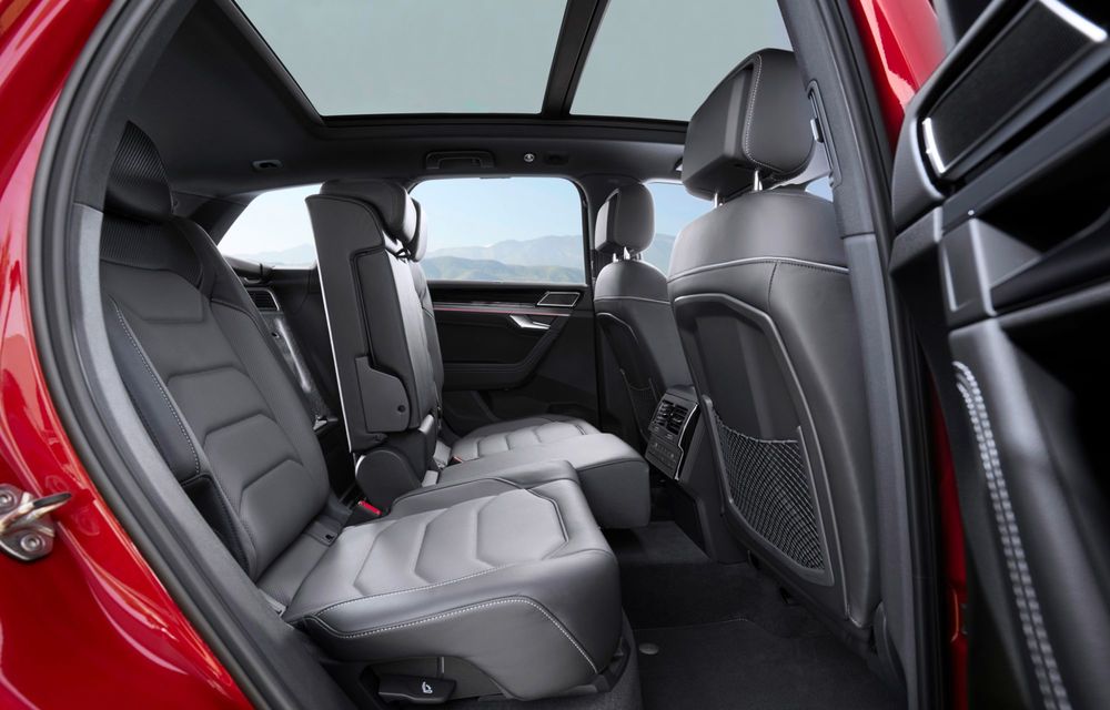 Noul Volkswagen Touareg facelift: faruri noi, motor V6 electrificat și preț de 69.000 de euro - Poza 64