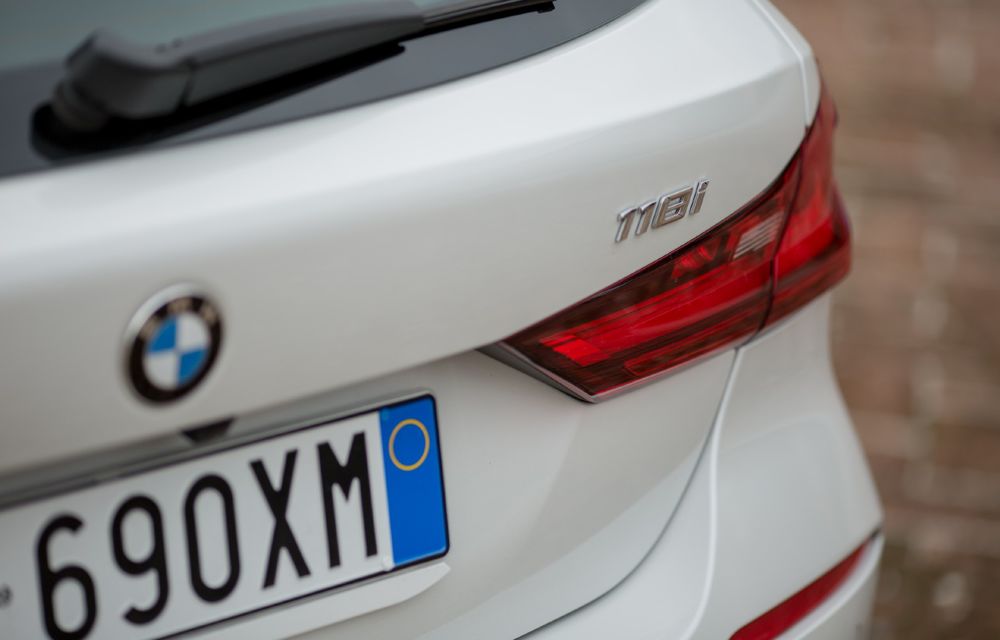 BMW ar putea să renunțe la litera „i” pentru viitoarele modele cu motoare pe benzină - Poza 1