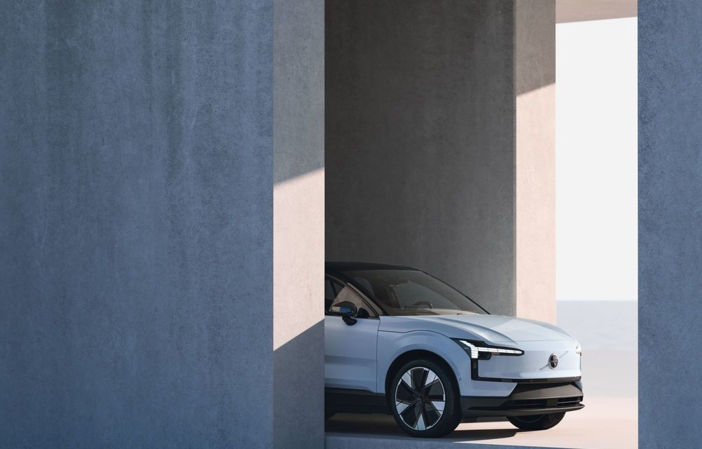 OFICIAL: Volvo EX30, cel mai mic SUV electric al suedezilor are 480 km autonomie - Poza 12