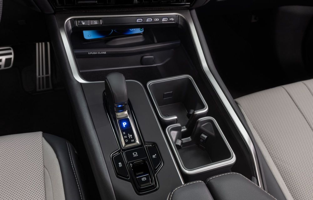 Noul Lexus TX, un SUV de lux cu 3 rânduri de scaune: versiune V6 hibrid de 406 CP - Poza 31