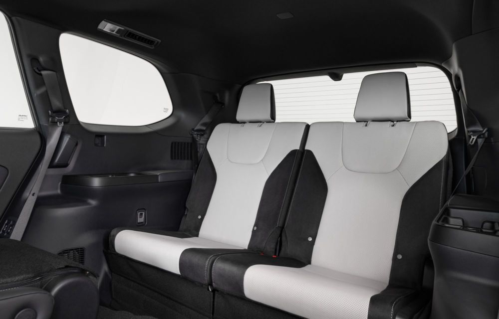 Noul Lexus TX, un SUV de lux cu 3 rânduri de scaune: versiune V6 hibrid de 406 CP - Poza 44