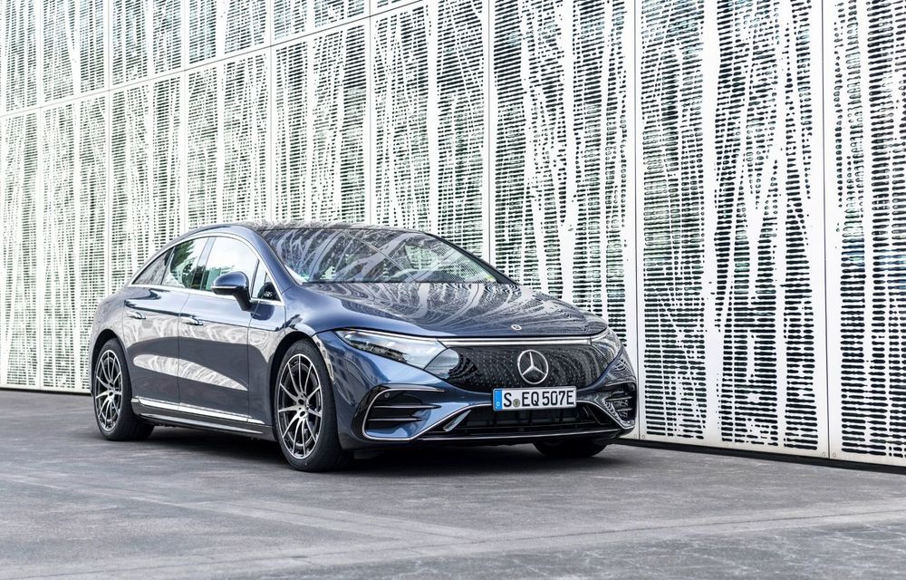 Mercedes-Benz recheamă peste 8000 de exemplare EQE, EQS și EQS SUV - Poza 1