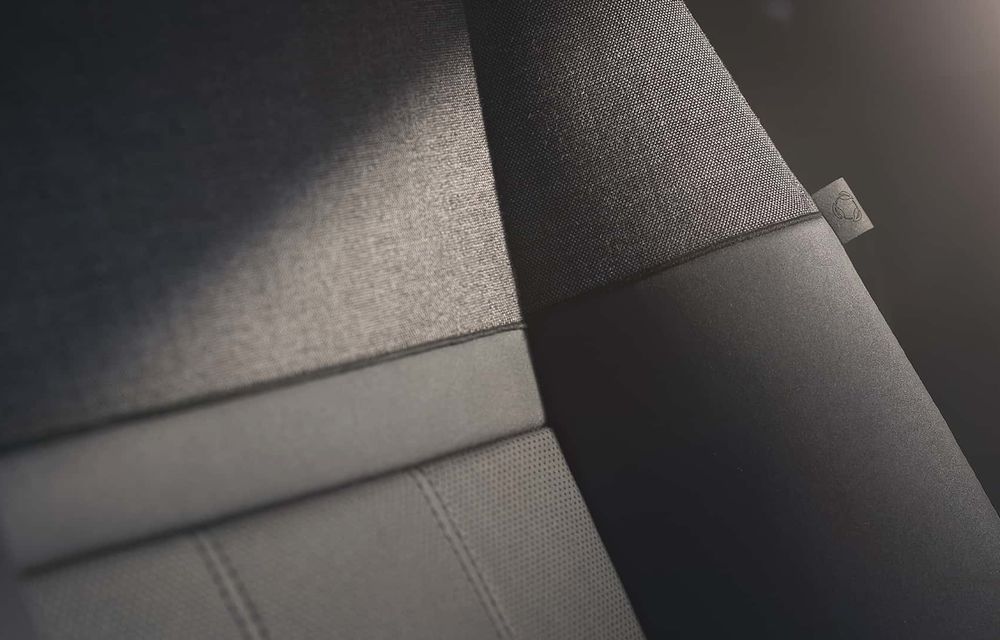 Noutăți pentru Range Rover Evoque: lumini noi și ecran central curbat - Poza 16