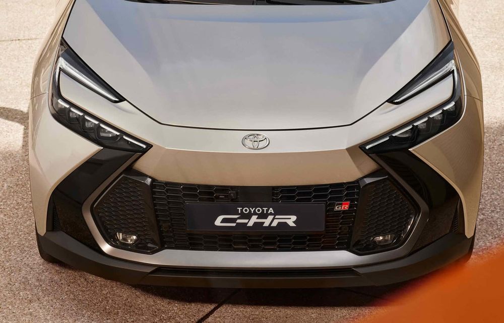 Noua generație Toyota C-HR: motorizări electrificate cu până la 223 CP - Poza 15