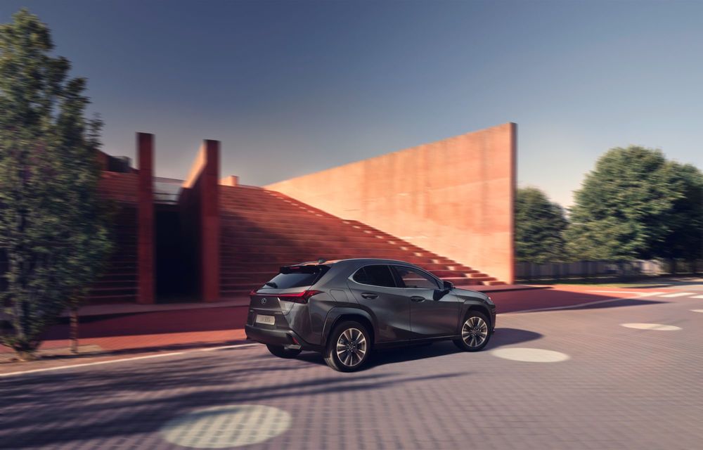 Noutăți pentru electricul Lexus UX: baterie nouă și autonomie cu 40% mai mare - Poza 13