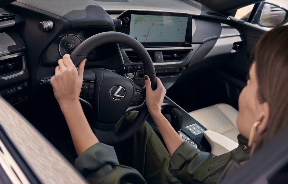 Noutăți pentru electricul Lexus UX: baterie nouă și autonomie cu 40% mai mare - Poza 17