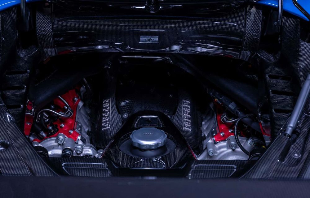 Ferrari prezintă noul SF90 XX Stradale: motor hibrid de 1030 de cai putere - Poza 15