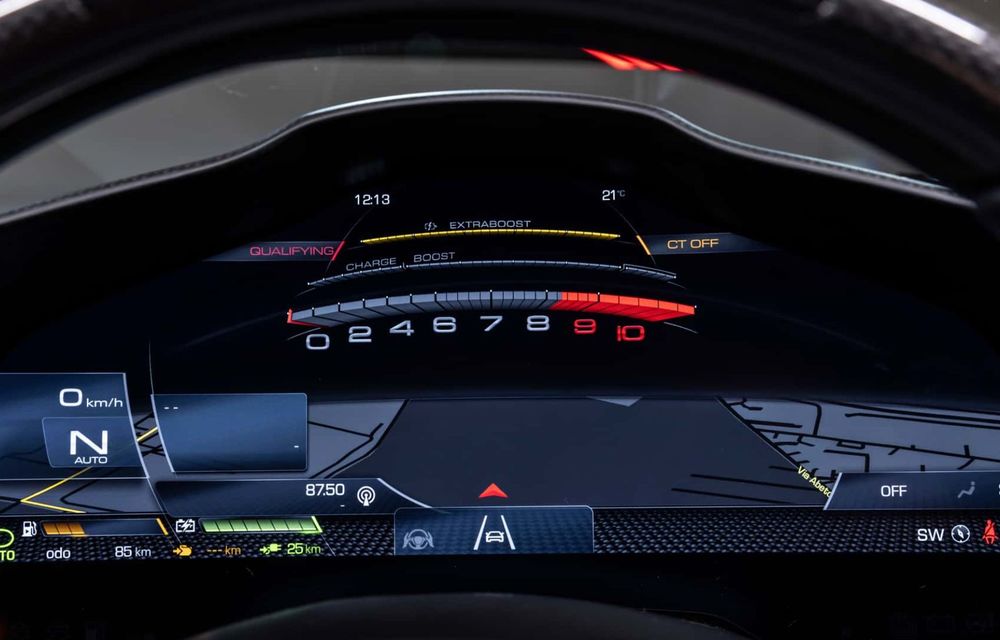 Ferrari prezintă noul SF90 XX Stradale: motor hibrid de 1030 de cai putere - Poza 34