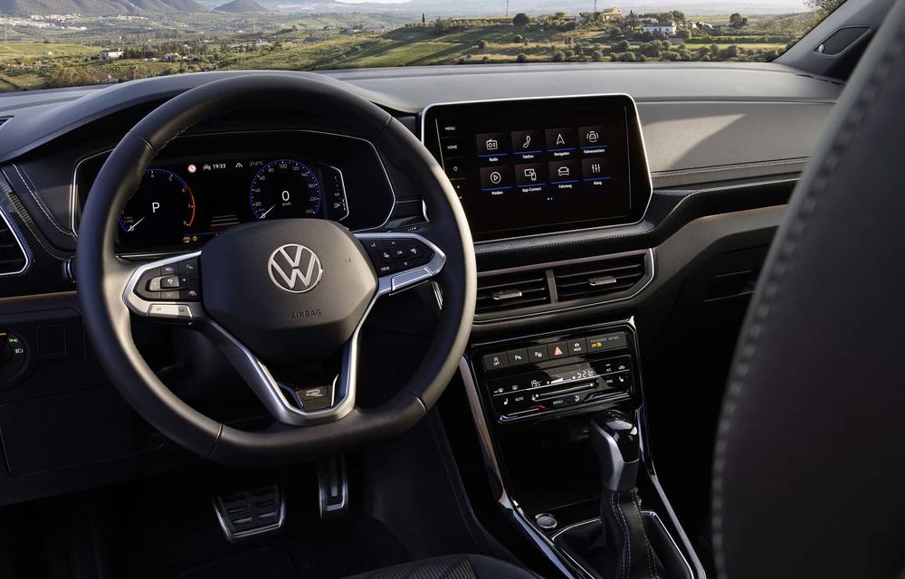 Volkswagen T-Cross facelift: faruri LED și ceasuri digitale în standard - Poza 10