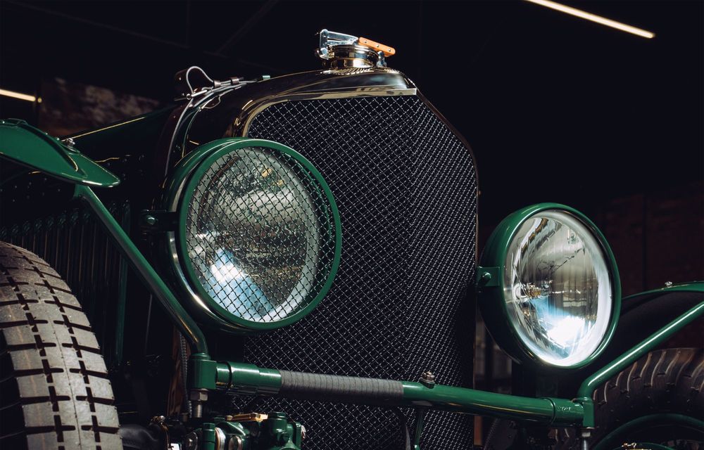 Bentley readuce la viață clasicul Speed Six: motor de 6.5 litri și 205 cai putere - Poza 15