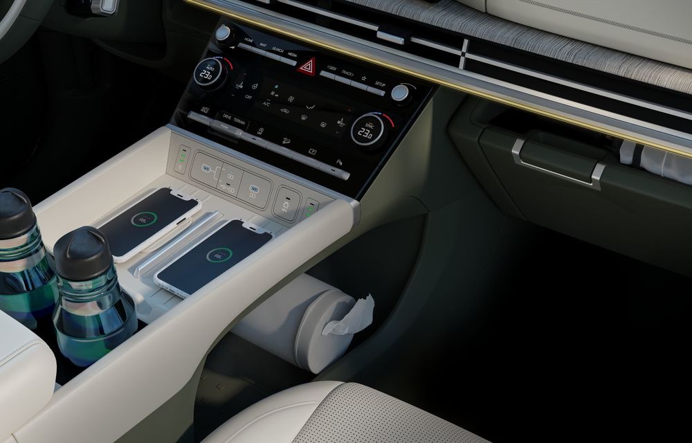 Noul Hyundai Santa Fe aduce un design complet nou și un ecran curbat - Poza 12