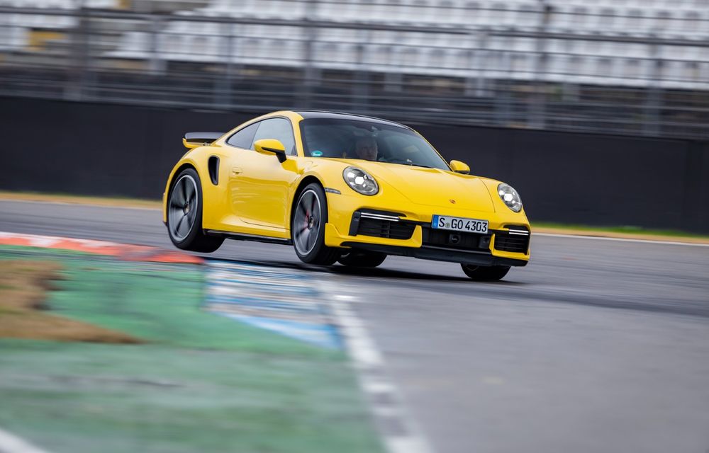 Porsche 911 va rămâne singurul model cu motoare termice în epoca electrică - Poza 1