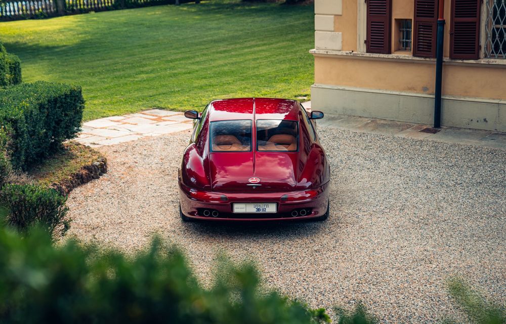 Bugatti marchează 30 de ani de la debutul lui EB112 - Poza 7