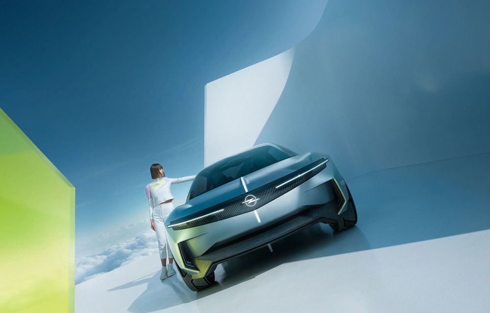 Noul concept electric Opel Experimental: va influența viitoarele modele de serie - Poza 2