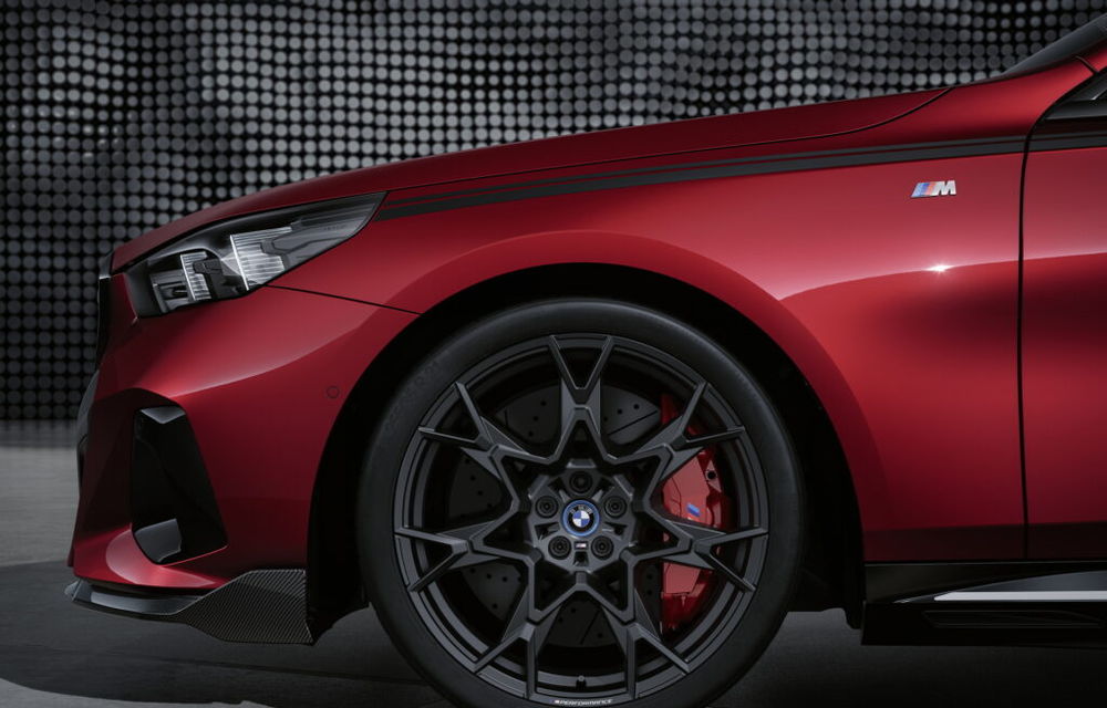 Accesorii M Performance pentru BMW Seria 5: jante de 21 inch și frâne de performanță - Poza 6