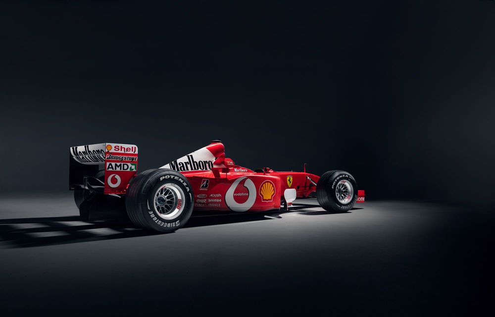 Monopostul Ferrari F2001B, pilotat de Michael Schumacher, scos la licitație - Poza 2