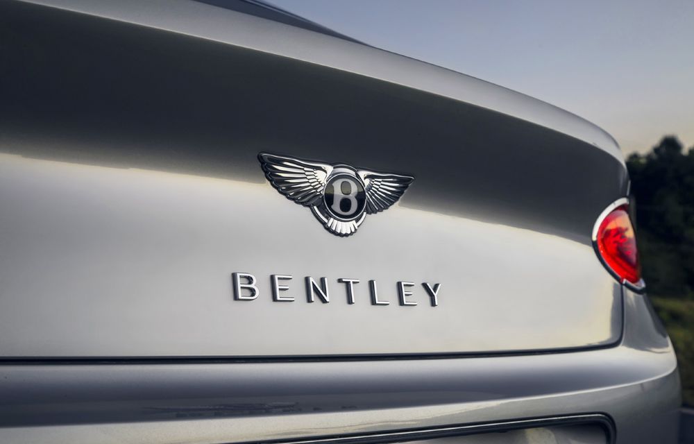 Imagini noi cu interiorul unui viitor model Bentley. Va avea un nou tip de piele ecologică - Poza 1