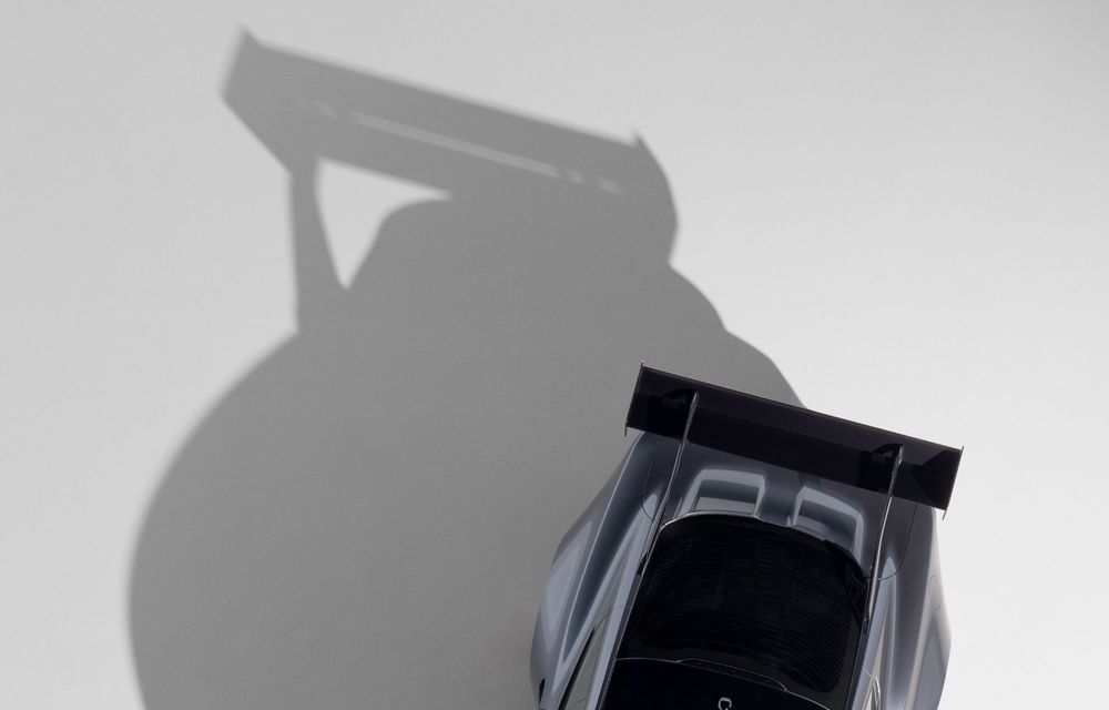 Noul Ford Mustang GTD, o mașină de curse pentru stradă: 800 de cai putere și aerodinamică activă - Poza 15