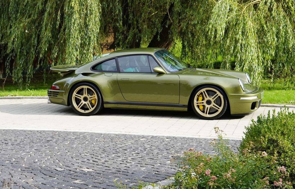 Clasicul Porsche 911 renaște cu un motor de 550 de cai putere și șasiu din fibră de carbon - Poza 1