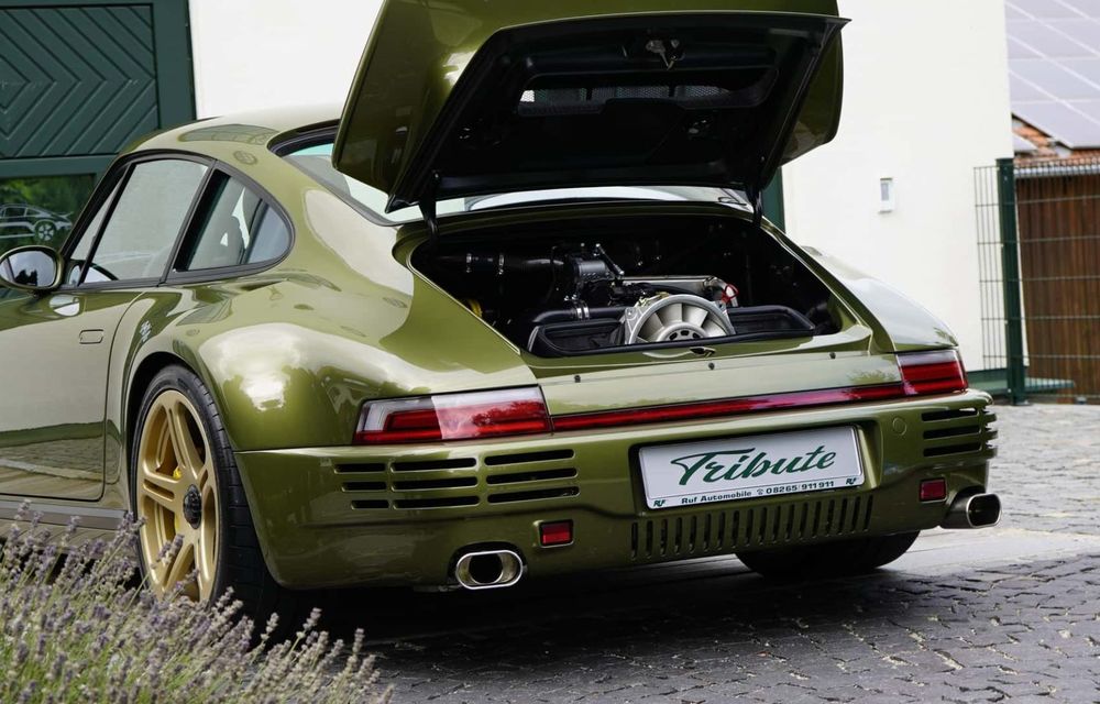 Clasicul Porsche 911 renaște cu un motor de 550 de cai putere și șasiu din fibră de carbon - Poza 4