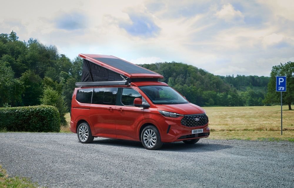 Ford prezintă noul campervan Transit Custom Nugget: panou solar și motor hibrid plug-in - Poza 4