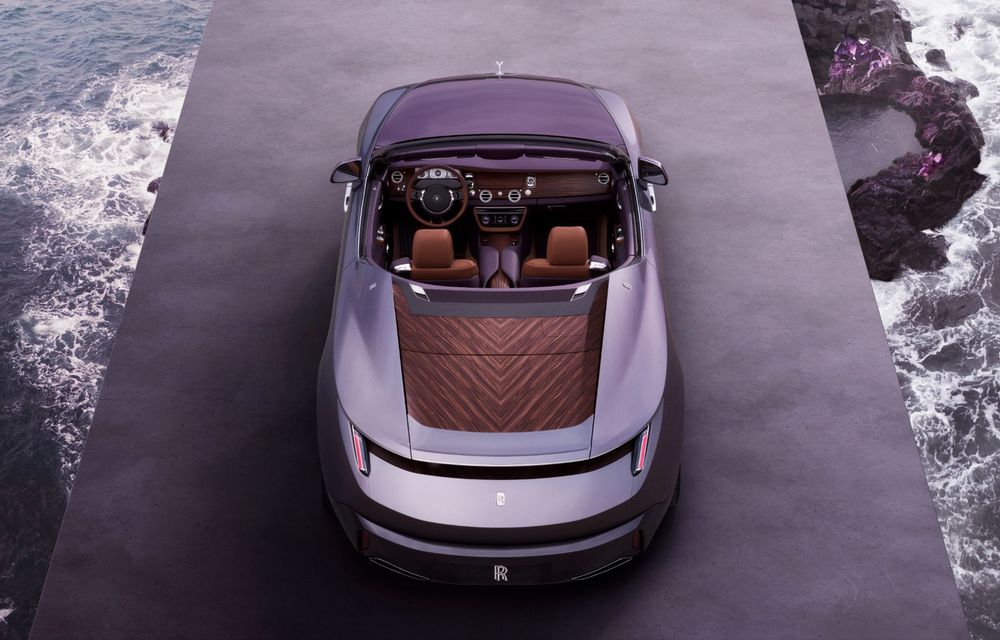 Rolls-Royce prezintă al doilea exemplar Droptail: suprafață aerodinamică din lemn și ceas Vacheron Constantin în bord - Poza 16