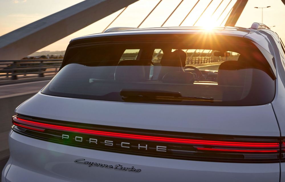 Cel mai puternic Cayenne din istorie: Noul Porsche Cayenne Turbo E-Hybrid are 739 CP - Poza 12