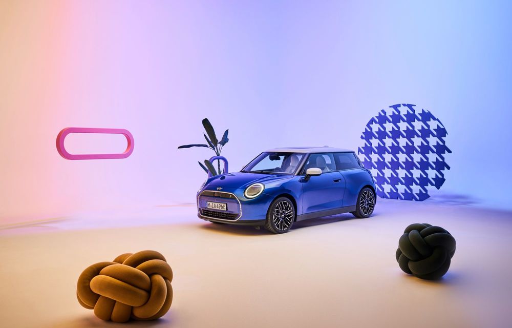 Noul Mini Cooper electric este aici: ecran OLED nou și autonomie de peste 400 de kilometri - Poza 15