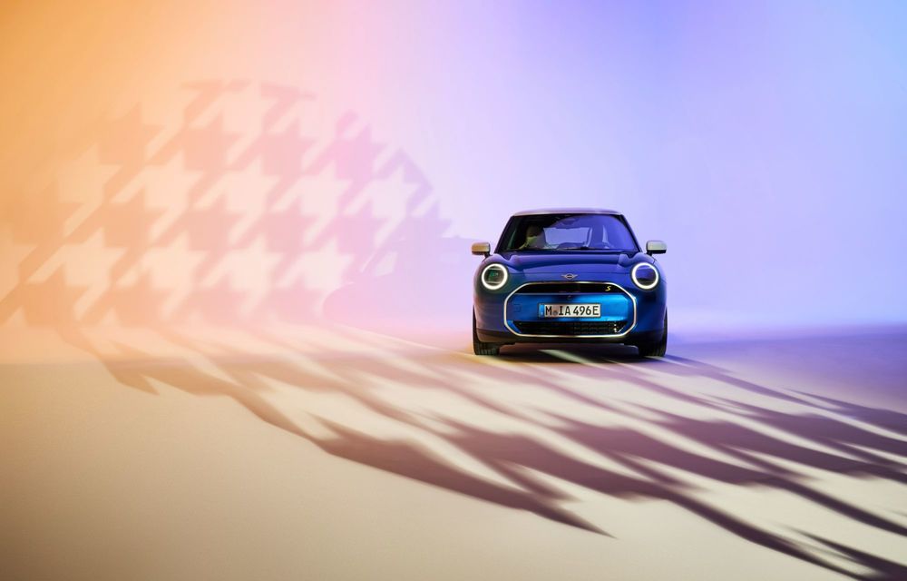 Noul Mini Cooper electric este aici: ecran OLED nou și autonomie de peste 400 de kilometri - Poza 19