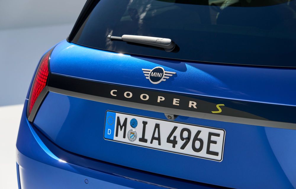 Noul Mini Cooper electric este aici: ecran OLED nou și autonomie de peste 400 de kilometri - Poza 51