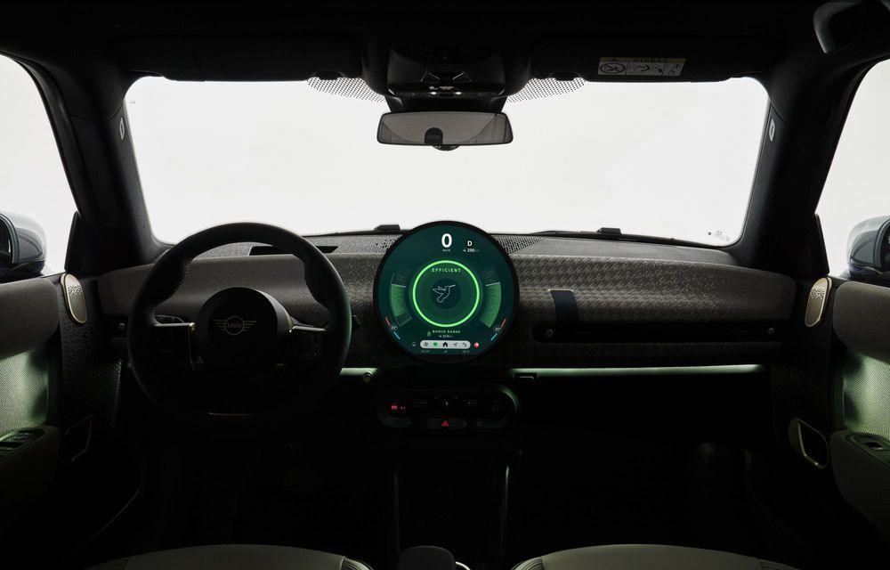 Noul Mini Cooper electric este aici: ecran OLED nou și autonomie de peste 400 de kilometri - Poza 67