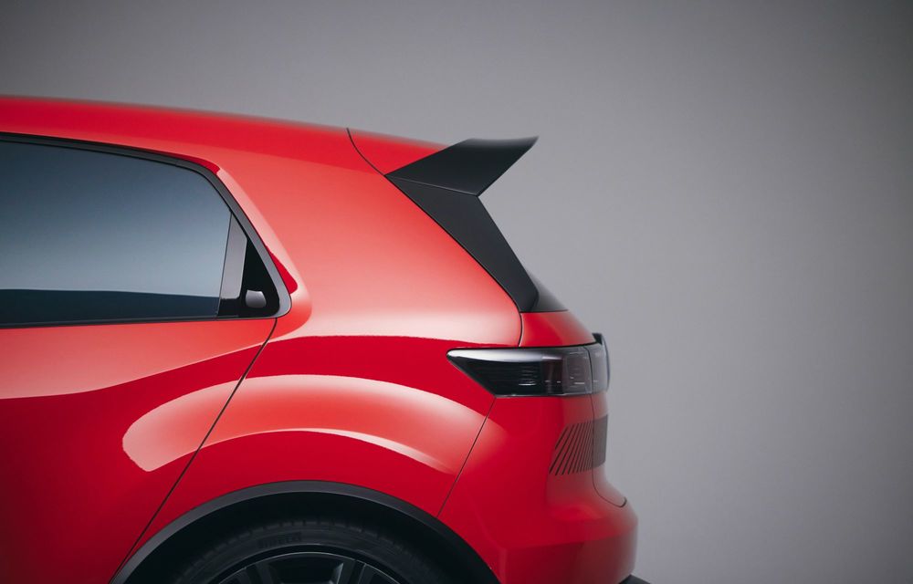 OFICIAL: Noul Volkswagen ID. GTI Concept prevestește un hot hatch electric - Poza 17
