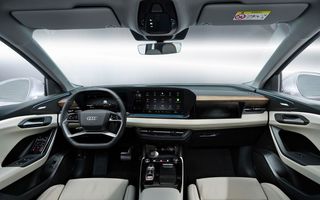 Audi dezvăluie interiorul noului Q6 e-tron: ecran pentru pasagerul din față