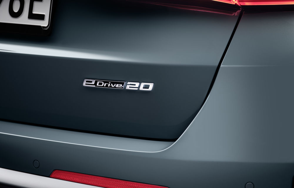 Electricul BMW iX1 primește o nouă versiune de bază: 475 km autonomie - Poza 8